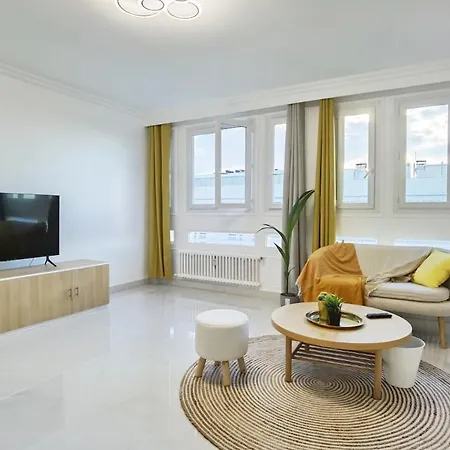 아파트 Modern 2-bed 80m2 With Elevator Free Parking N19-25 *