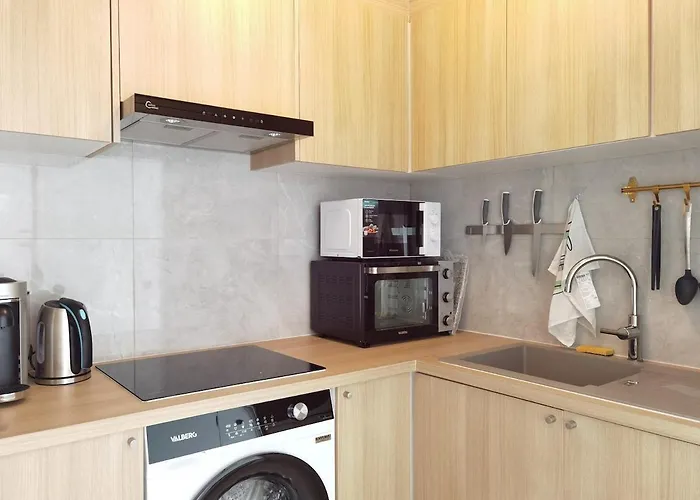 Modern 2-bed 80m2 With Elevator Free Parking N19-25 Paris