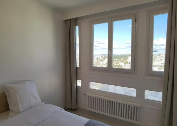 Apartament Modern 2-bed 80m2 With Elevator Free Parking N19-25 *