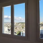 Modern 2-bed 80m2 With Elevator Free Parking N19-25 Apartment